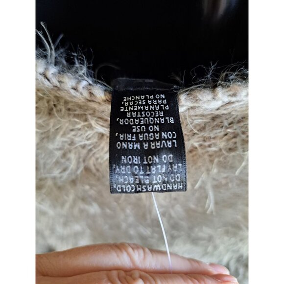 Sioni Womens Fuzzy Knit Poncho Wool Blend  Floral Tan Fringe Details Size L/XL - Picture 9 of 9